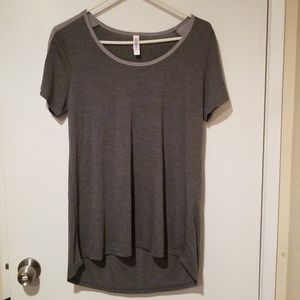 Lularoe tee